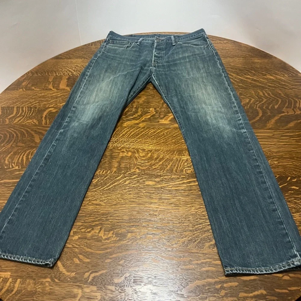Levi's 501 Jeans Mens 33x32 Blue Medium Wash Original Fit Button Fly Denim